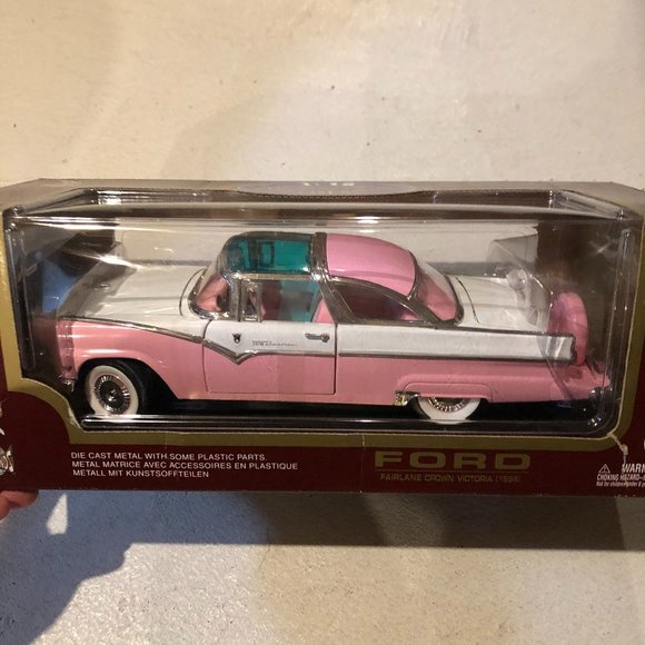 Die-Cast Metal Antique Cars - Picture 1 of 16